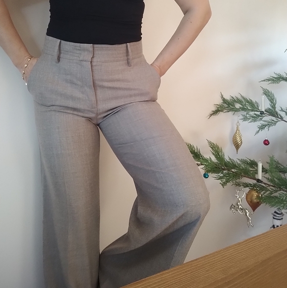 Oscar de la Renta Tan Trousers - Picture 4 of 13